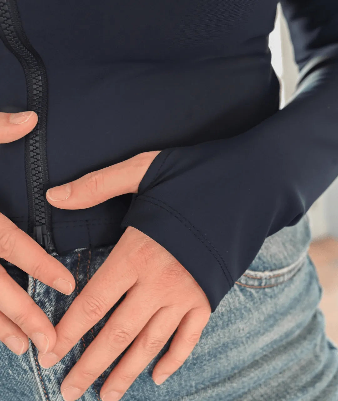 veste-maternite-allaitement-ajustable